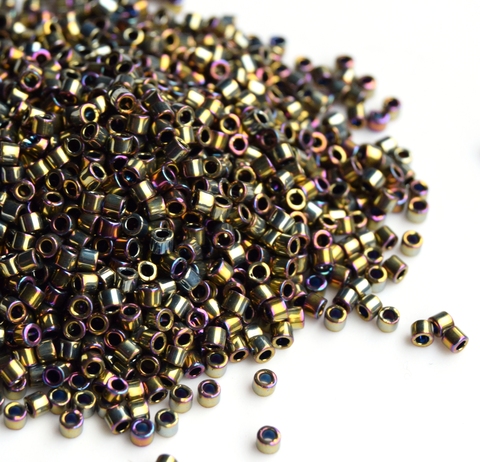 DB-0029 Бисер цилиндрический Миюки делика 11/0 Фиолетово-золотой металлик радужный /Miyuki delica 11/0 Metallic Purple Gold Iris