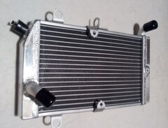 Радиатор для Honda FJS400 Silver Wing / FJS600 Silver Wing 2001-2016 г.