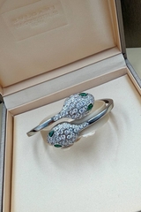braslet-dve-zmei-kollekciya-serpenti-s-cirkonami-v-kachestve-vgold