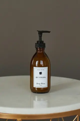 Крем-эмульсия для рук CHERRY BLOSSOM