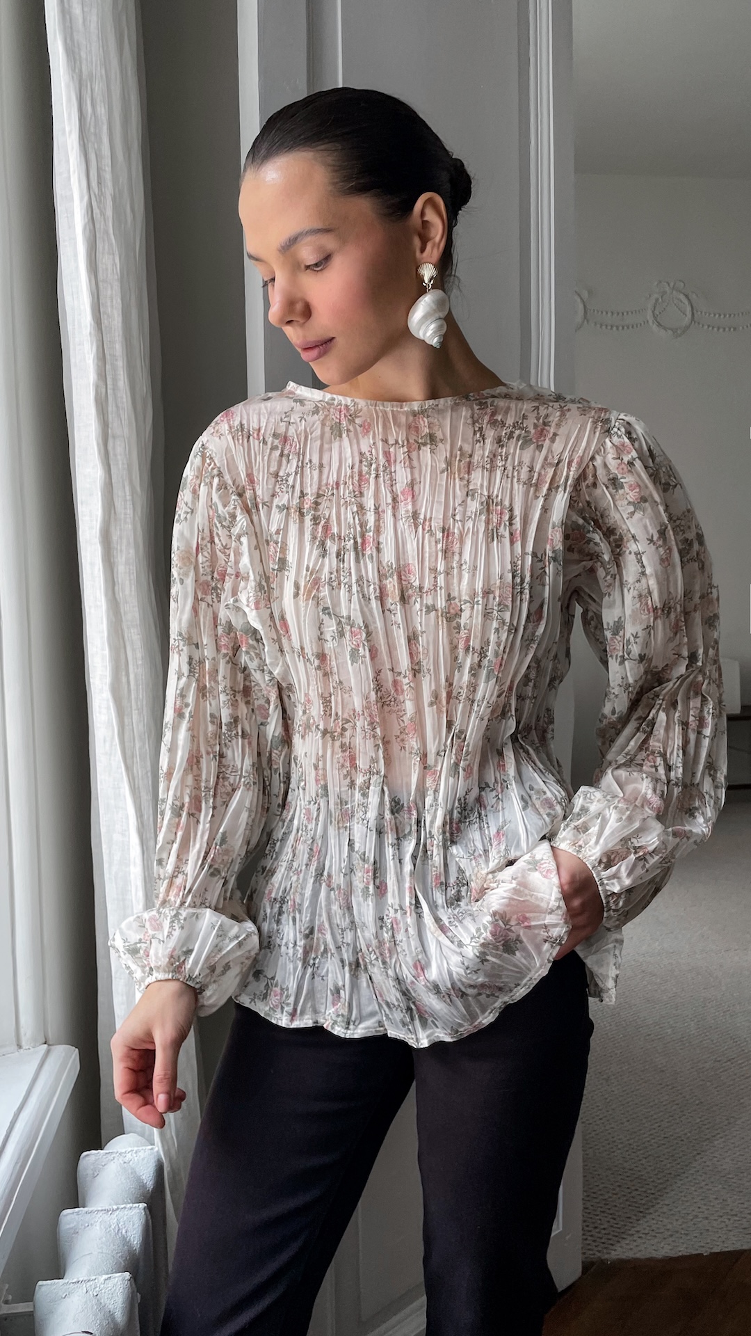 Узкие джинсы с отворотом