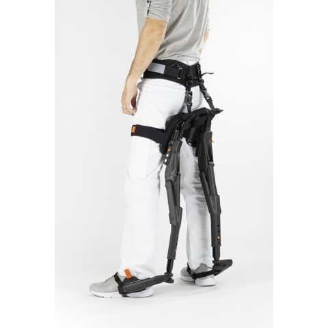 Шагающий экзоскелет-стул Noonee Chairless Chair 2.0