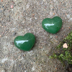 Амулет Сердечко. Зеленый нефрит. малый