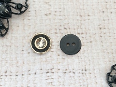Пуговицы, 2 прокола, d 11 мм