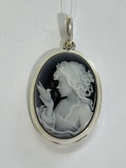Камея Б  (подвеска  из серебра)