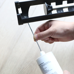 Пистолет для герметика Greenworks G24CAUK2 24V аккумуляторный, с АКБ 2 А/ч и ЗУ