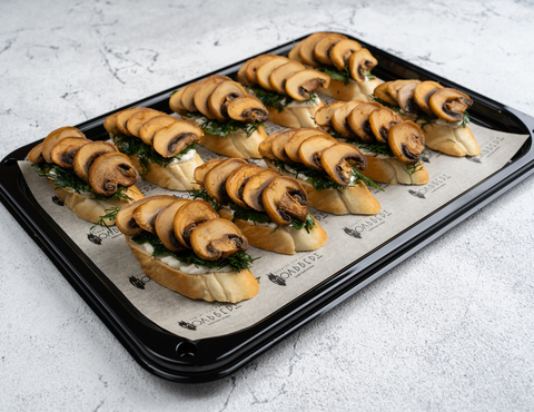 Брускетта с зеленью и шампиньонами, 10 шт.