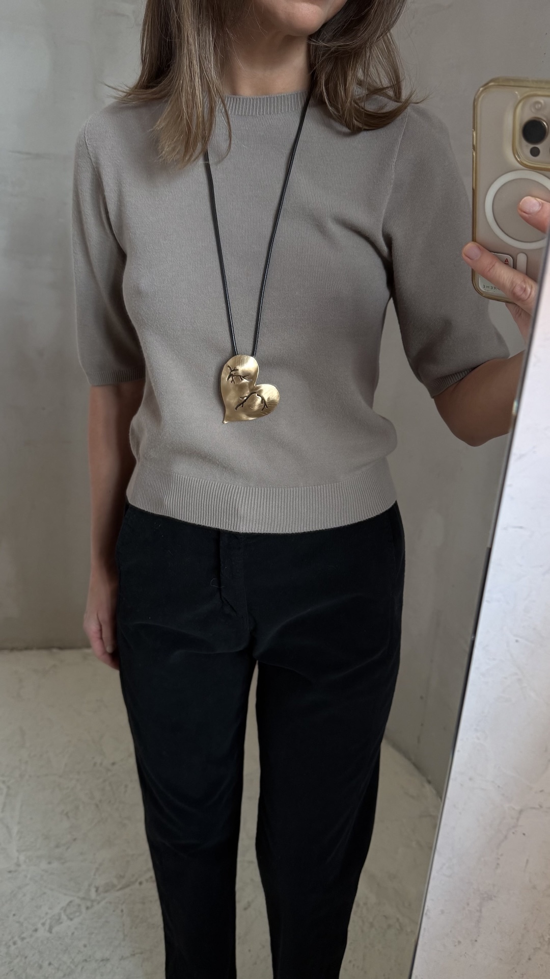 Джемпер из мягкого трикотажа с короткими рукавами