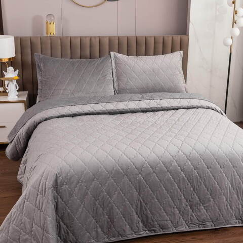 Покрывало 240х260 и 2 наволочки 50x70 Sofi De MarkO Деметра серое