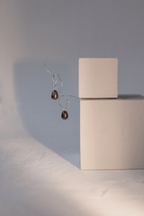 Серьги конго с черным жемчугом