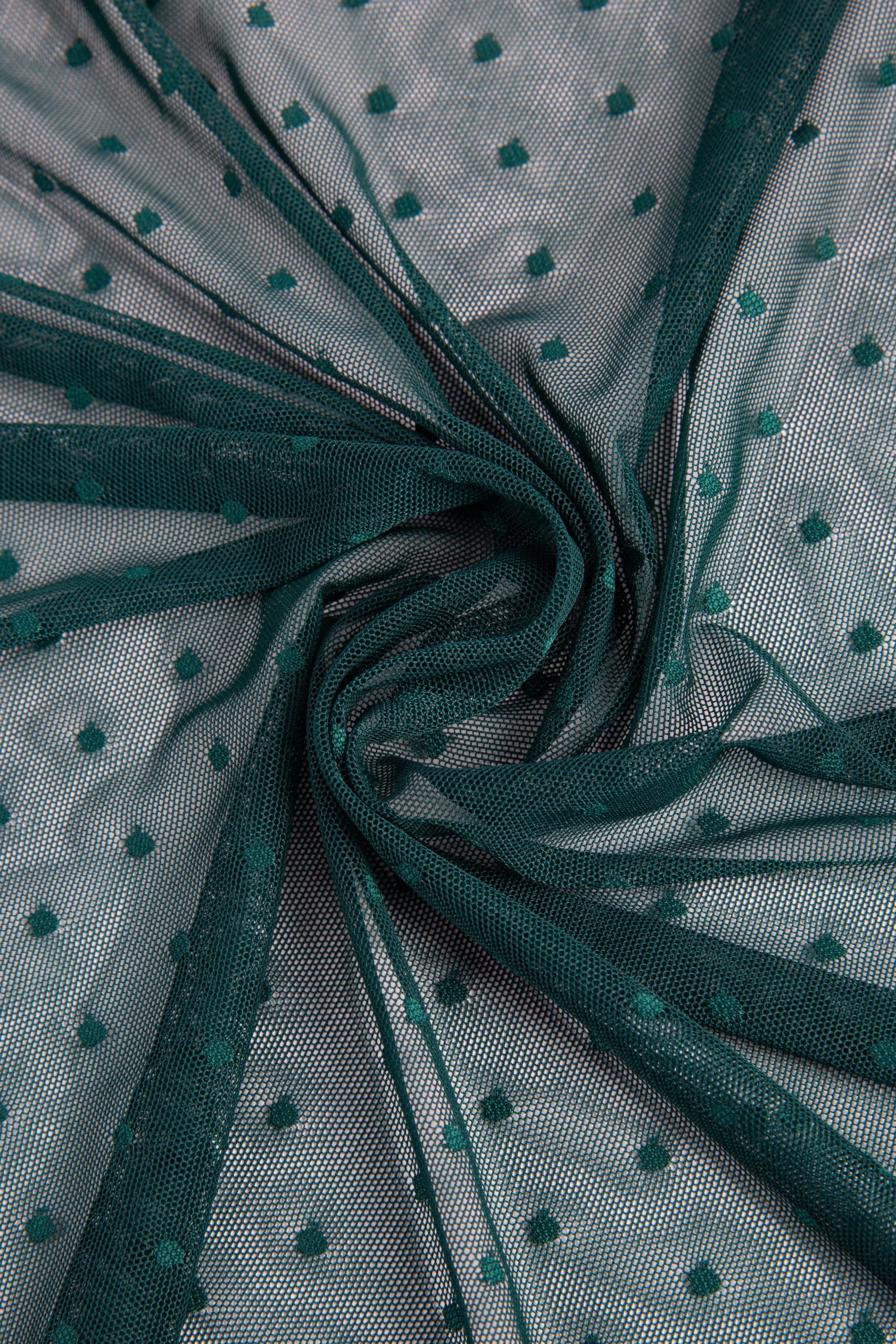 Сетка эластичная темно-зеленая в горошек 5 мм метражом