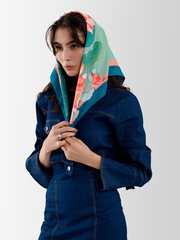 Платок «Лебединое озеро лотосов»