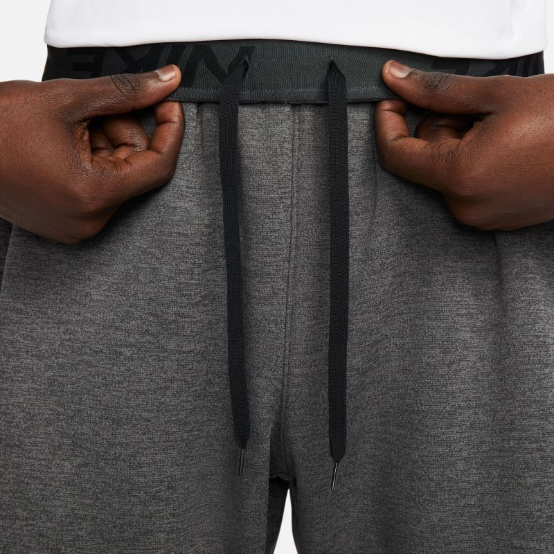 Nike Therma FIT Tapered Fitness Pants charcoal heather dark smoke grey black 10 982 Tennis 24.ru