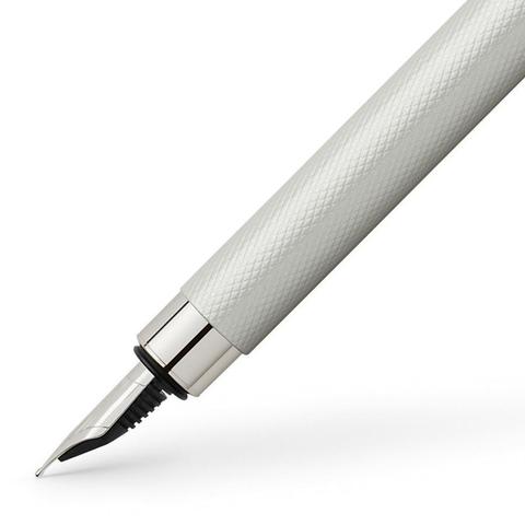 Ручка перьевая Graf von Faber-Castell Bentley White Satin, F (141801)