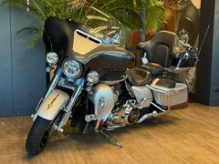 Harley-Davidson CVO Street Glide