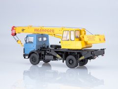 MAZ-5337 Truck crane KS-3577 Ivanovets 1:43 Start Scale Models (SSM)