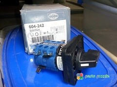 Переключатель амперметра / SWITCH  20A 4POS AMPS АРТ: 604-242