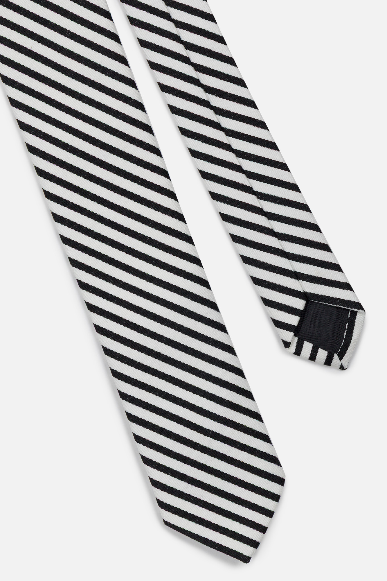 Галстук в полоску