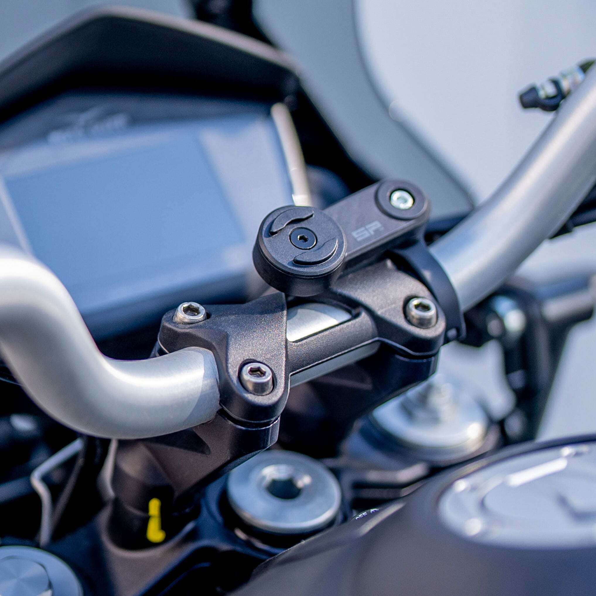 Набор креплений на руль мотоцикла SP Connect SPC+ Moto Bundle LT Universal Case