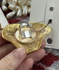 Кольцо HALF FACE в стиле Schiaparelli