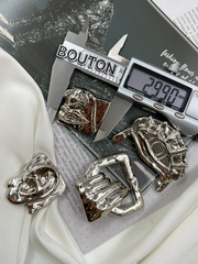 Пуговицы серебристые Скиапар. 