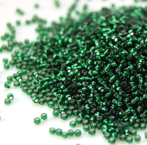 Бисер Тохо круглый 11/0 0036 ярко-зеленый