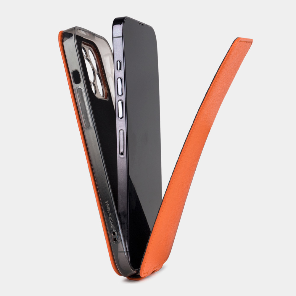Чехол кожаный для iPhone 13 Pro Max оранжевого цвета