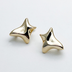 Ювелирные швензы с позолотой, размер 16,5*14 мм, цена за пару