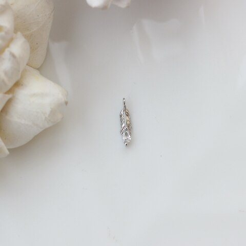 Подвеска Перо с фианитом 12*3,5 мм, родий, П236