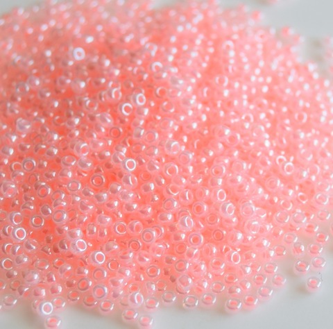 RR-0517 Бисер круглый Миюки 11/0 Нежно-розовый /Miyuki round 11/0 Ceylon baby pink