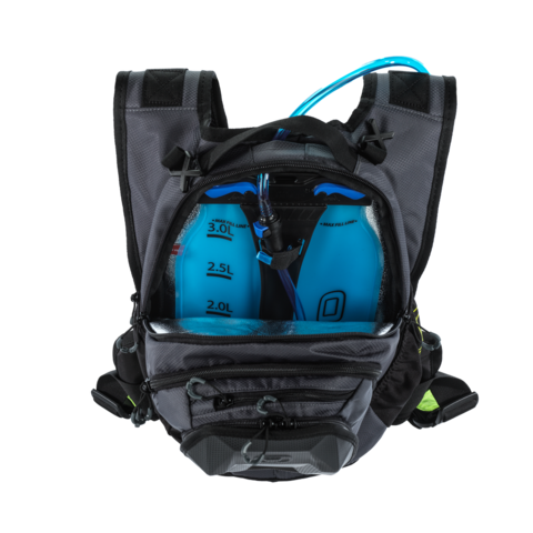 Картинка рюкзак велосипедный Ogio Dakar 3L Black - 3