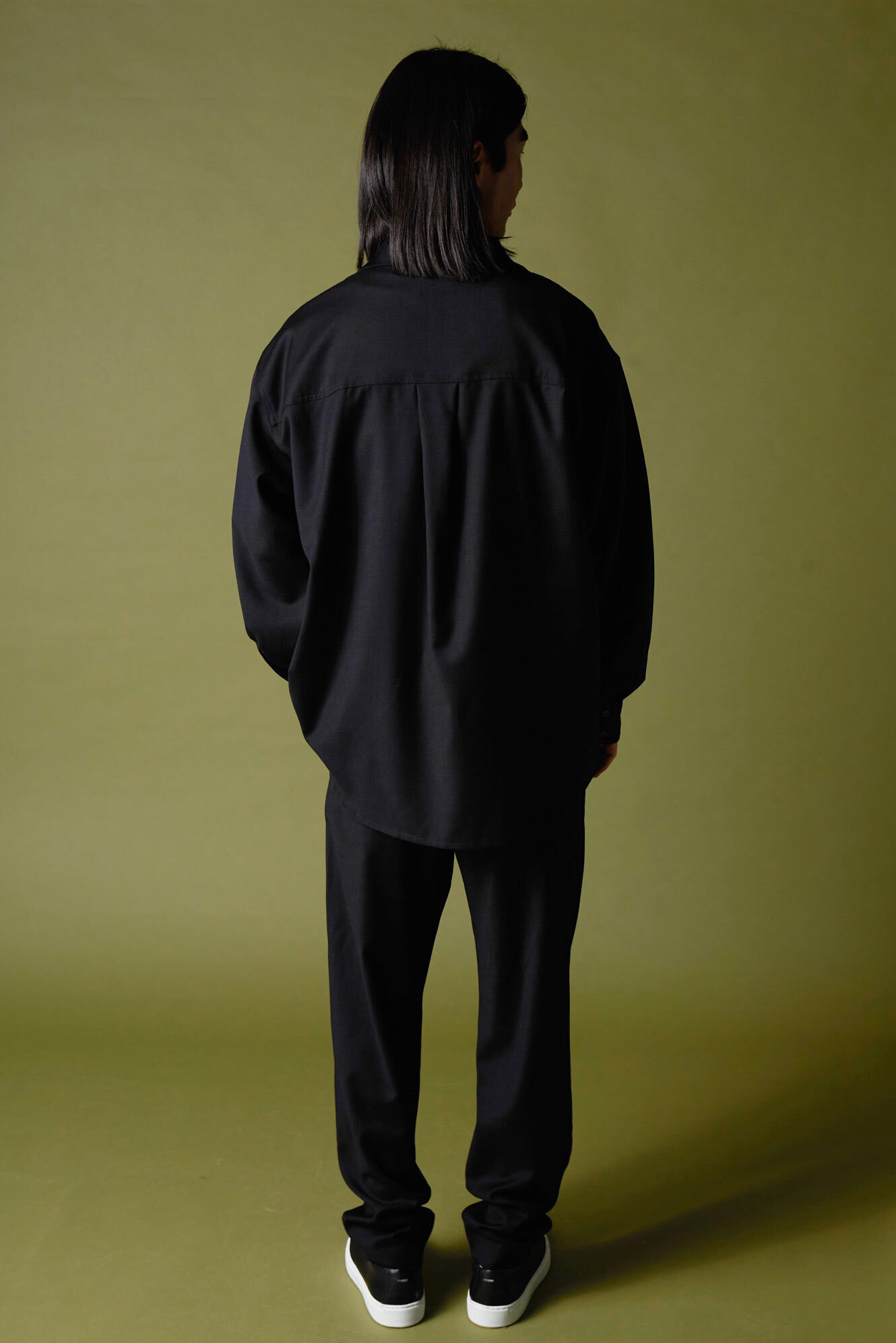 Рубашка из костюмной шерсти мужская оверсайз, черный