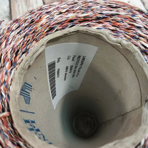 Смесовка с хлопком и мериносом LINEAPIU / RECYCLE 250 мультиколор