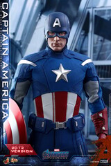Фигурка Hot Toys Marvel Avengers End Game: Captain America (2012 Version)