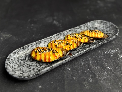 Мидии под соусом «Пармезан»