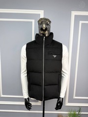 Пуховый жилет Prada