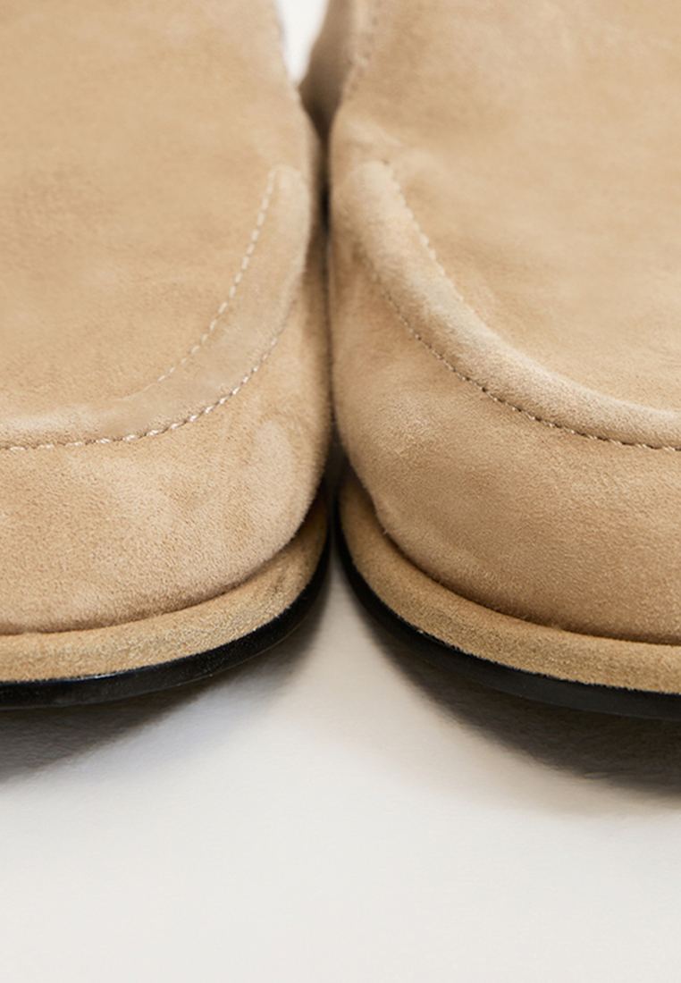 Лоферы из замши, светло-бежевый