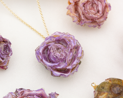 Подвеска "Роза" (светло-сиреневая)