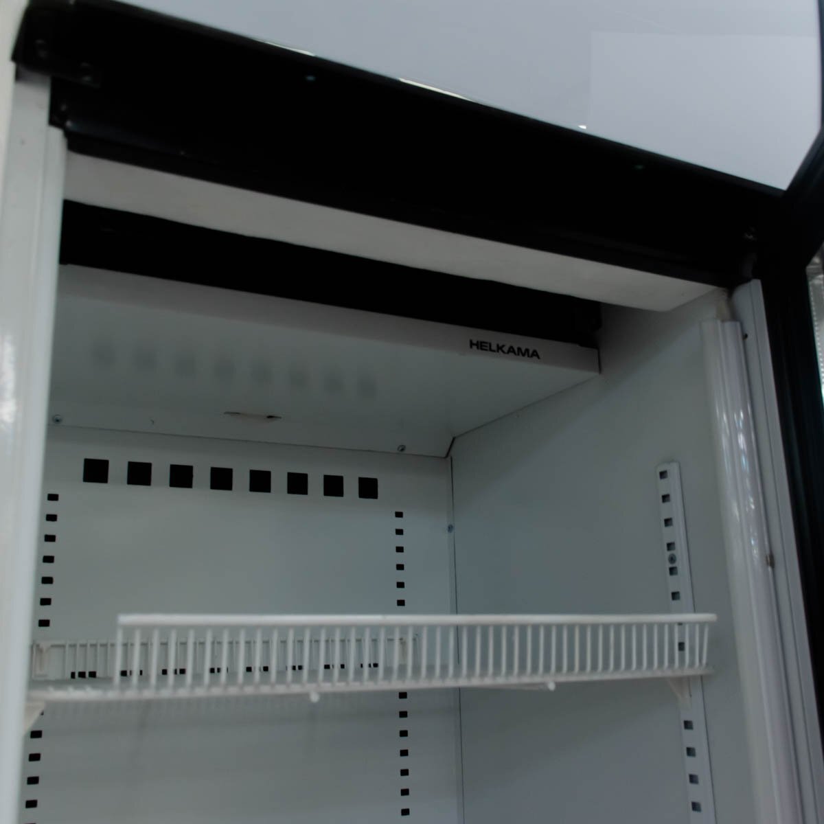 Шкаф холодильный Helkama C5