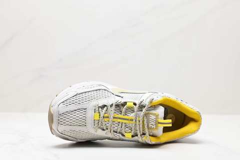 Nike Air Zoom Vomero 5 'Light Bone' 