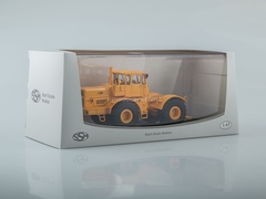 Tractor K-700A Kirovets yellow 1:43 Start Scale Models (SSM)
