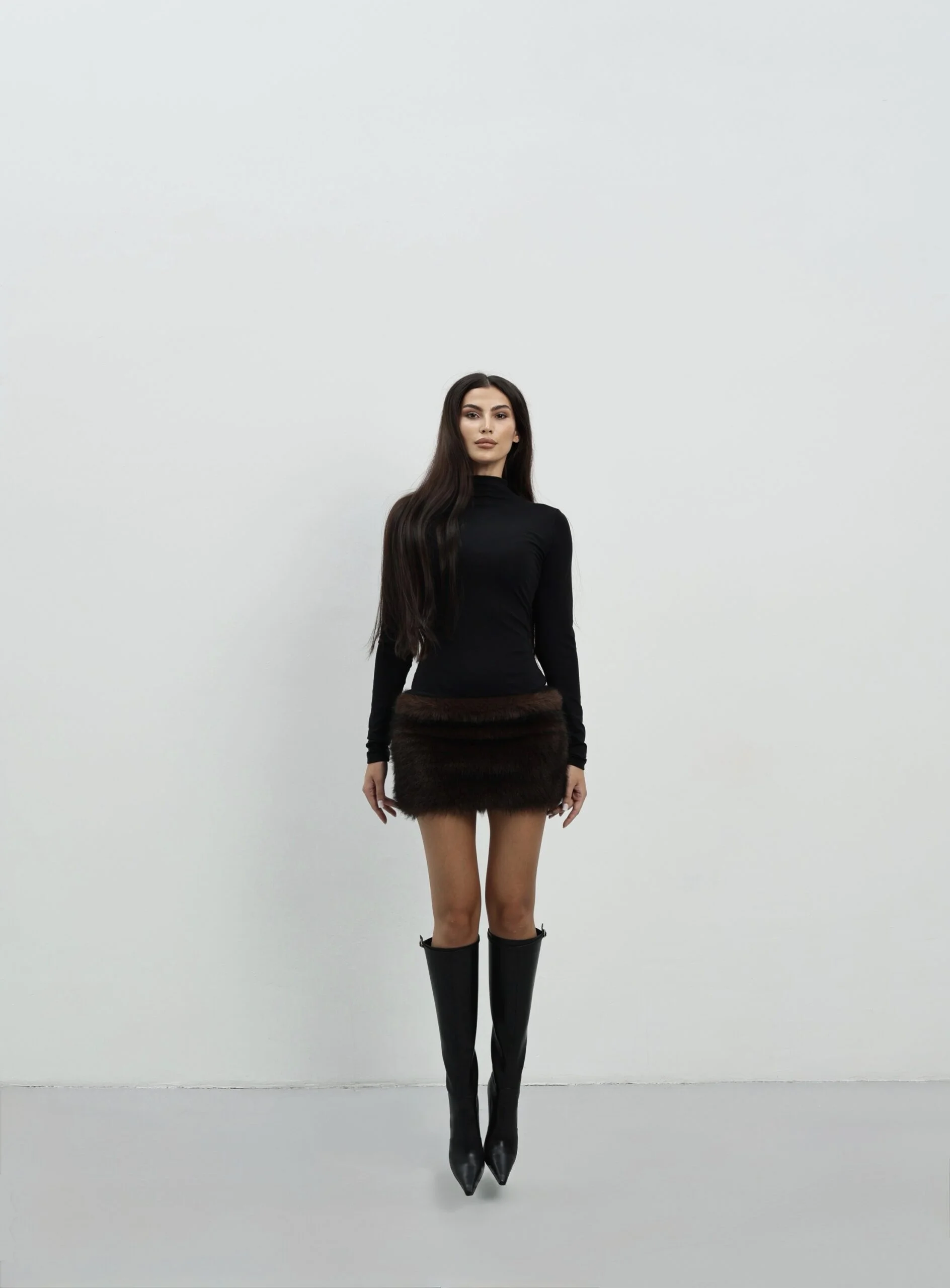 Платье с мехом, Коричневое