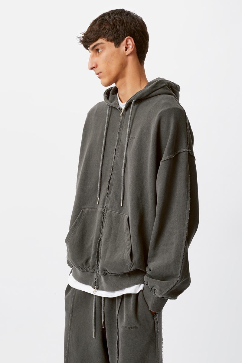 Графитовое zip худи The Puh