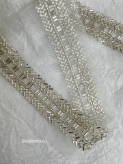 Тесьма стеклярус на сетке бело-серая