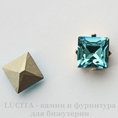 4428 Ювелирные стразы Сваровски Light Turquoise (8х8 мм) ()