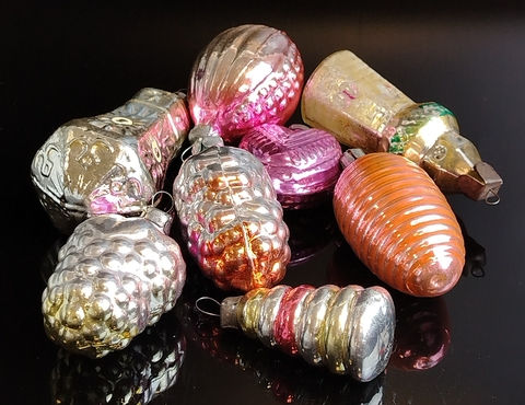 Ёлочные игрушки набор из 8 разных штук, сердечко, фонарь, малинка и др, стекло, роспись, винтаж СССР 1960-1990 гг