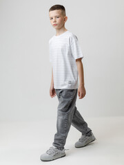 фуфайка  для мальчика  КР 302912/св.серый меланж,полоска к634