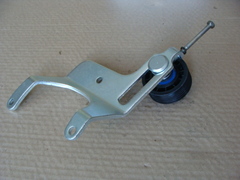 Ролик натяжной с кронштейном УАЗ 3741 дв.4091