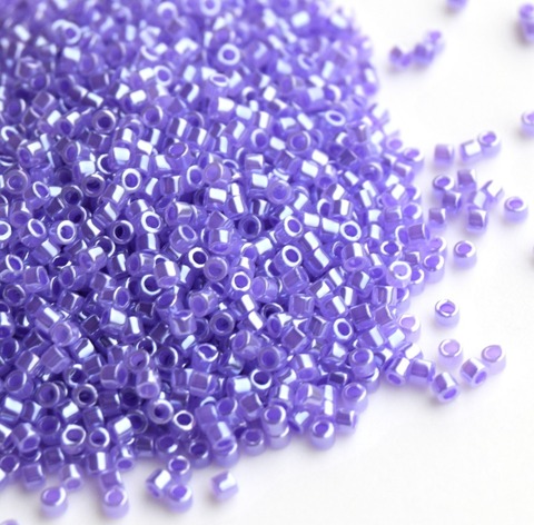 DB-0249 Бисер цилиндрический Миюки делика 11/0 /Miyuki delica 11/0 Ceylon Purple