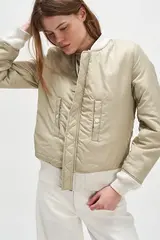 Бомбер Alpha Industries MA-1 W Dune White (Белый)